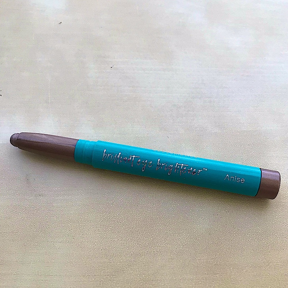 Thrive Brilliant Eye Brightener